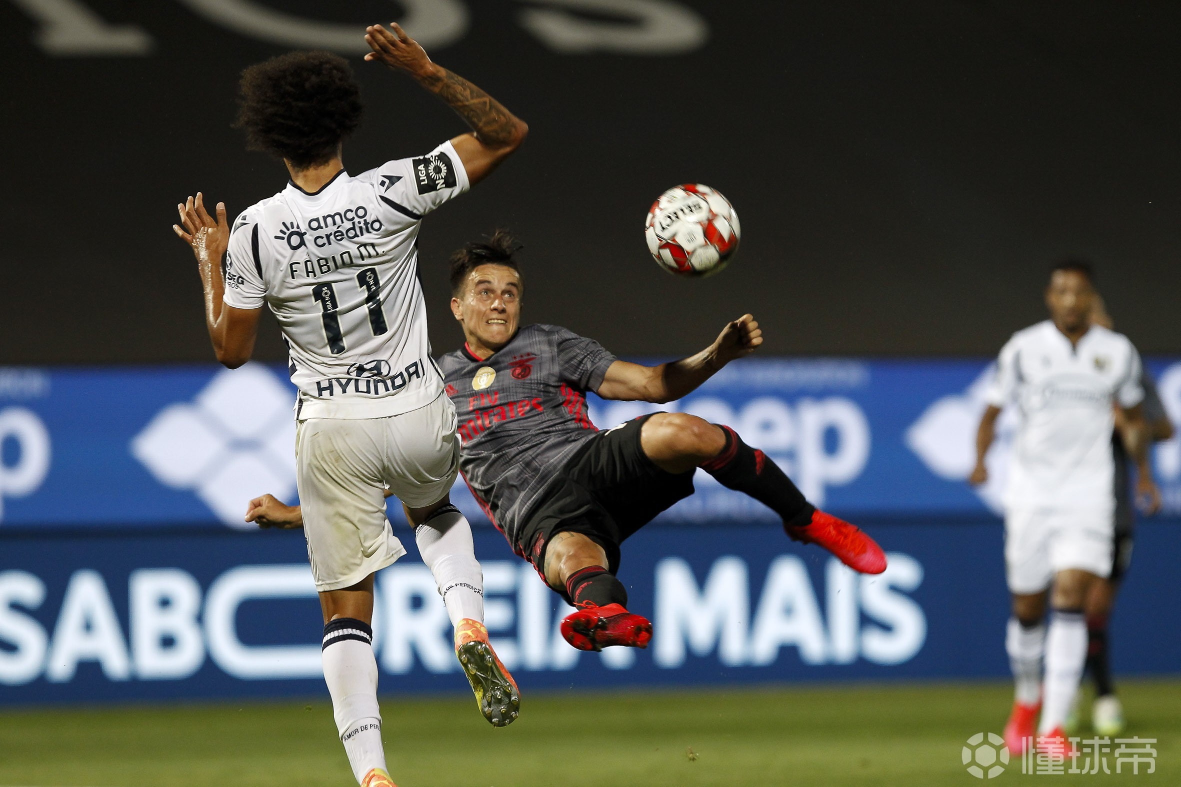 包含清晨体能课后，门兴格拉德巴赫扳平良机备战葡超，信心回归，赛程密集仍需轮换的词条