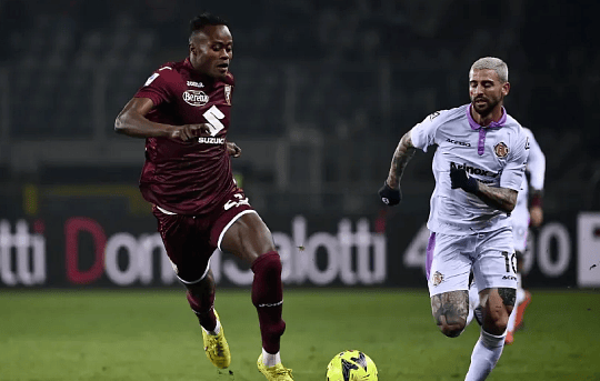 包含意甲清晨再迎强敌；印第安纳步行者门线救险；主帅态度——话题不断；临场指挥获称赞的词条